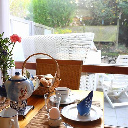 Ferienwohnung Ruhig gelegenes Haus am Ortseingang von Wenningstedt Exterior foto