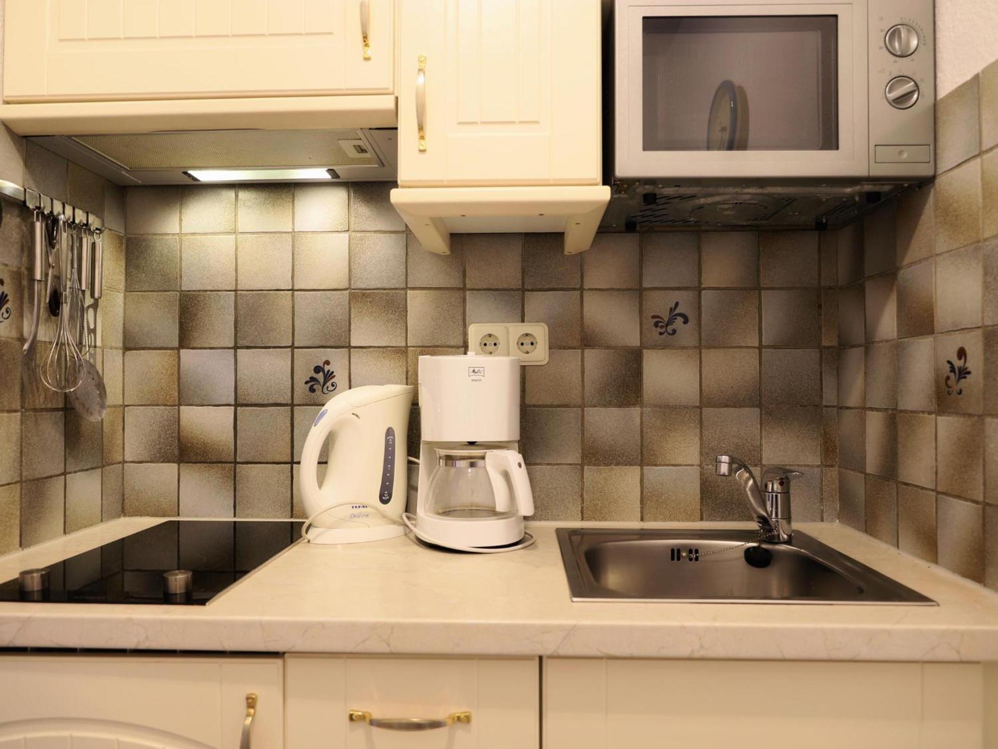 Ferienwohnung Ruhig gelegenes Haus am Ortseingang von Wenningstedt Exterior foto